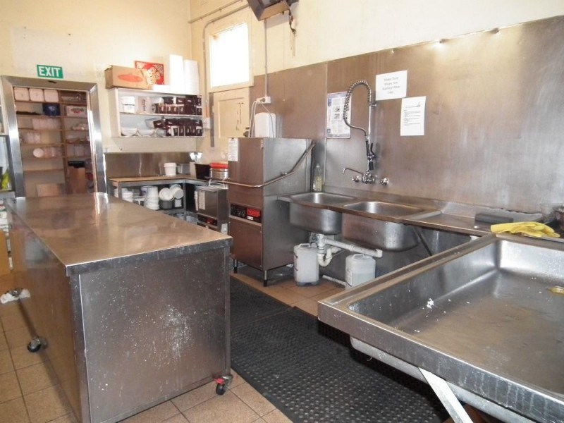 451 Dean Street, Albury NSW 2640