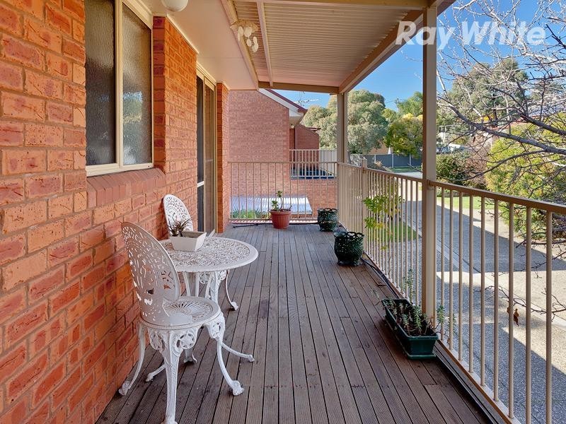 389 Schubach Street, East Albury NSW 2640