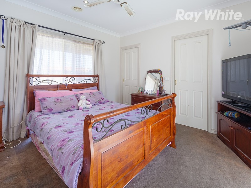 9 Pell Street, Howlong NSW 2643