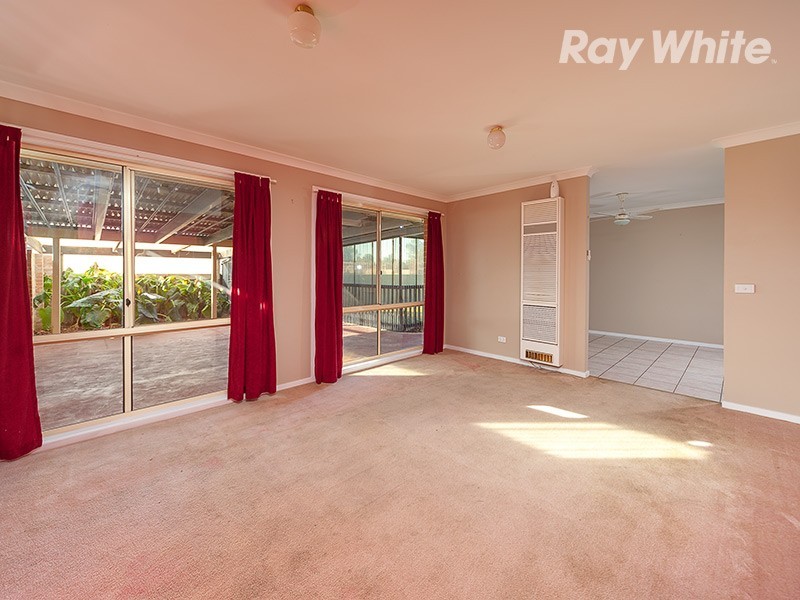 28 Larmer Street, Howlong NSW 2643
