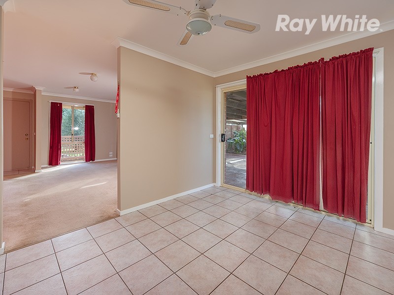 28 Larmer Street, Howlong NSW 2643