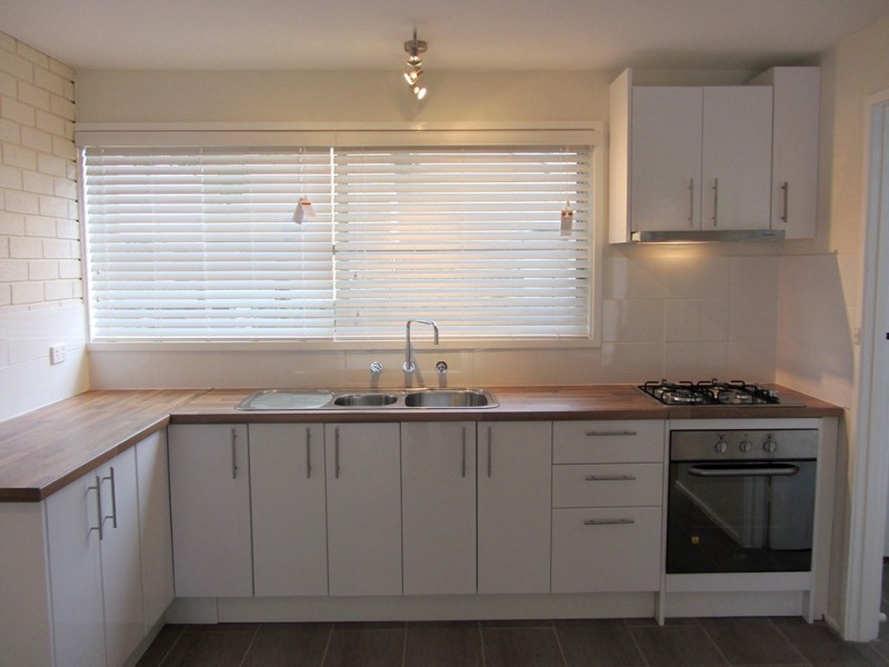 11/409 McDonald Road, Lavington NSW 2641