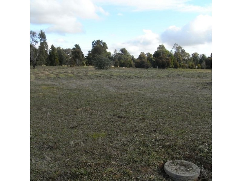 Lot 4 Fairway Close, Howlong NSW 2643