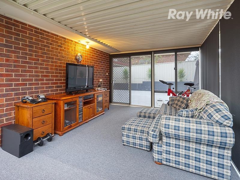 19 Donnolley Court, Lavington NSW 2641