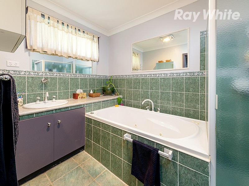 124 Hume Street, Howlong NSW 2643