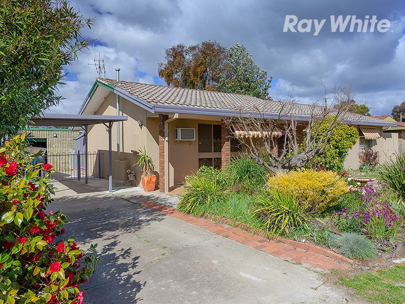 124 Hume Street, Howlong NSW 2643