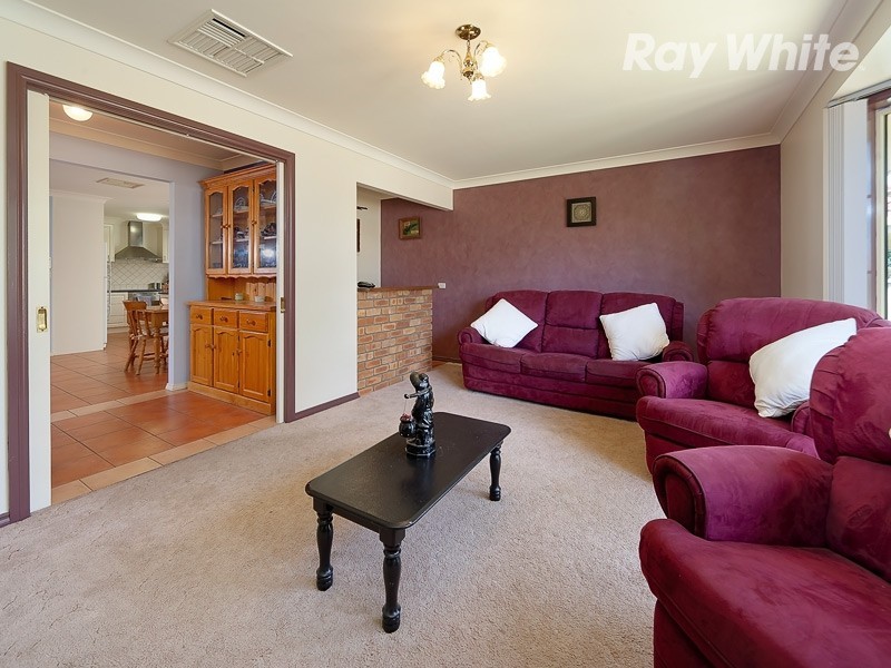 43 Saville Avenue, Lavington NSW 2641