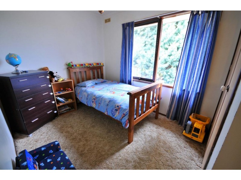 1 Barook Place, Lavington NSW 2641