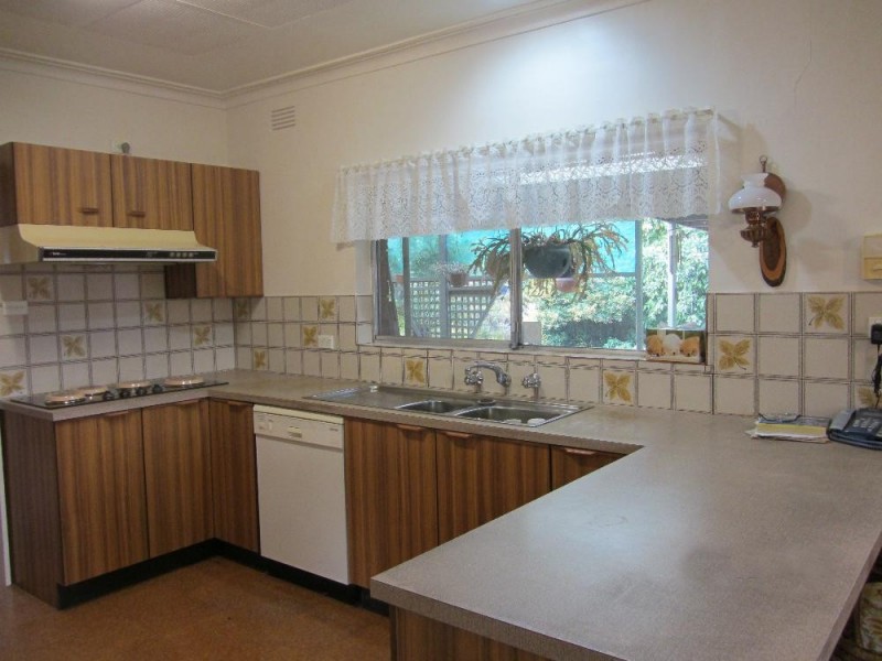 442 Parnall Street, Lavington NSW 2641