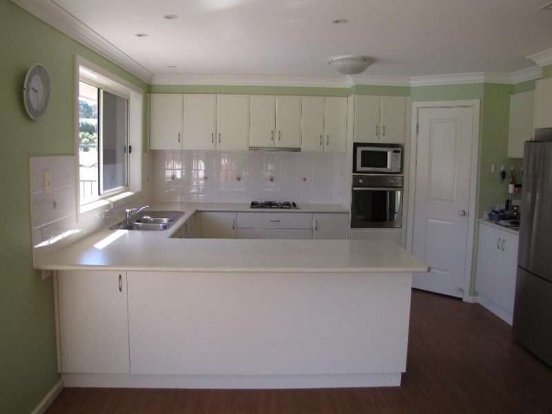 11 Davenport Road, Thurgoona NSW 2640