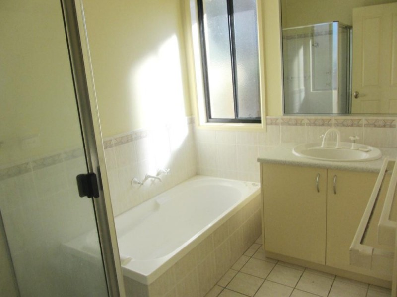 27 Bowyer Place, Norris Park, Albury NSW 2640