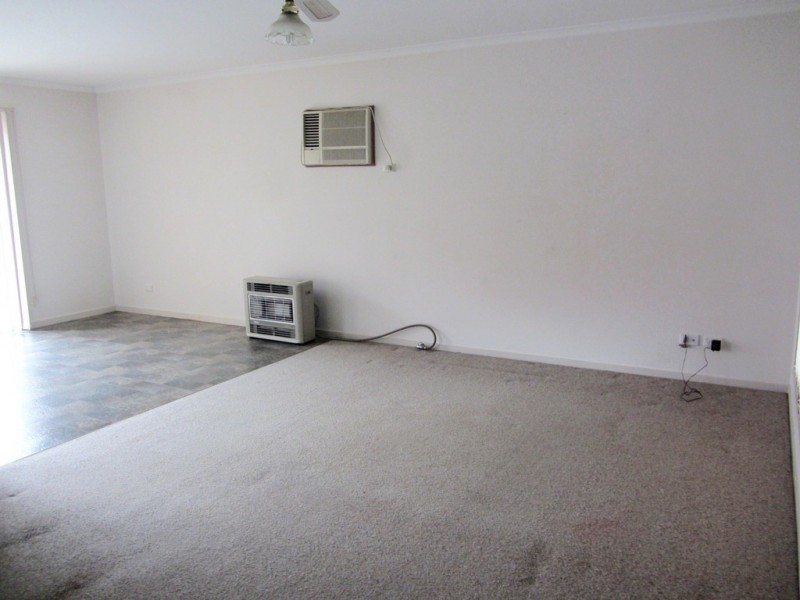 1/8A Adams Street, Jindera NSW 2642