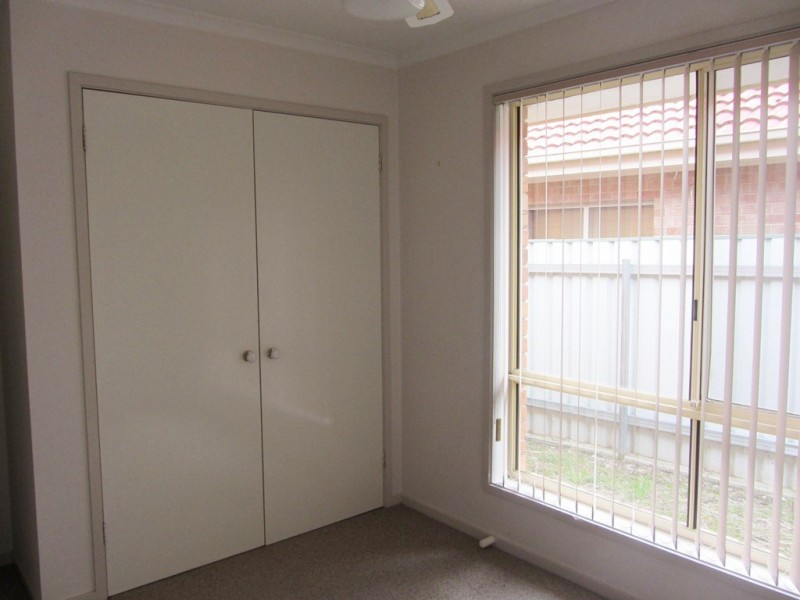 1/8A Adams Street, Jindera NSW 2642