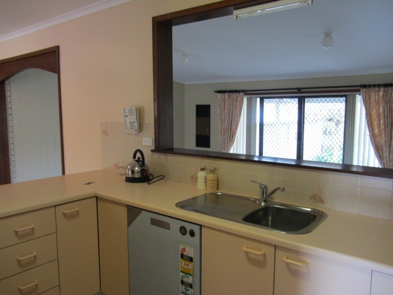 595 Regina Avenue, North Albury NSW 2640