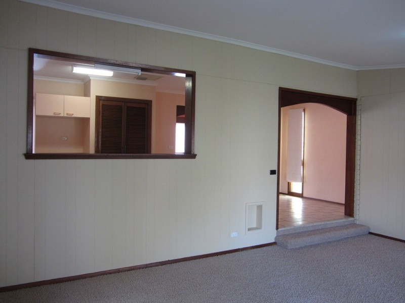 595 Regina Avenue, North Albury NSW 2640