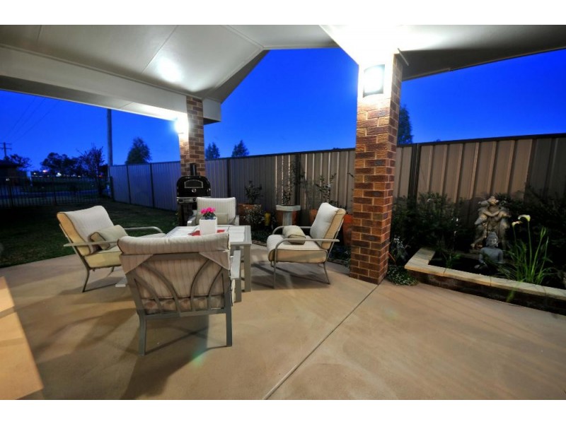 3 Rivergum Drive, East Albury NSW 2640