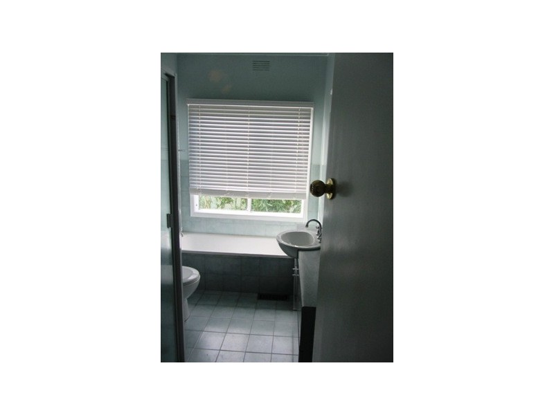 594 Heathwood Avenue, Lavington NSW 2641