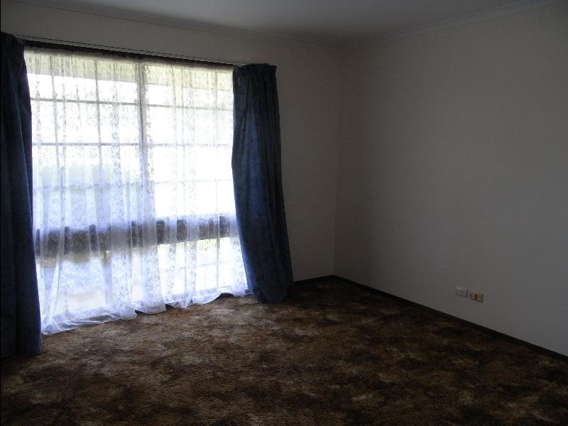 145 Bank Street, Howlong NSW 2643