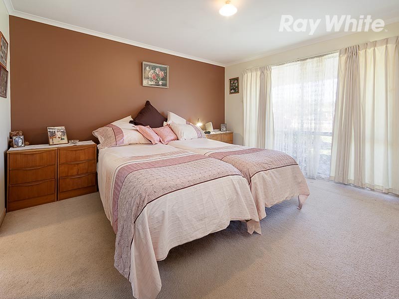 8 Balfour Street, Culcairn NSW 2660
