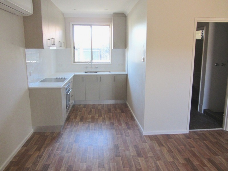 6/309 Moore Street, Lavington NSW 2641