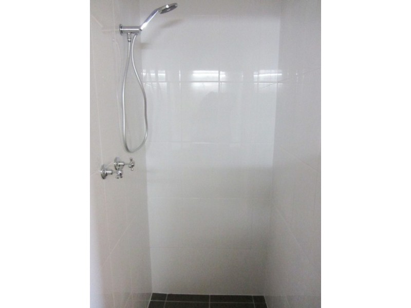 6/309 Moore Street, Lavington NSW 2641
