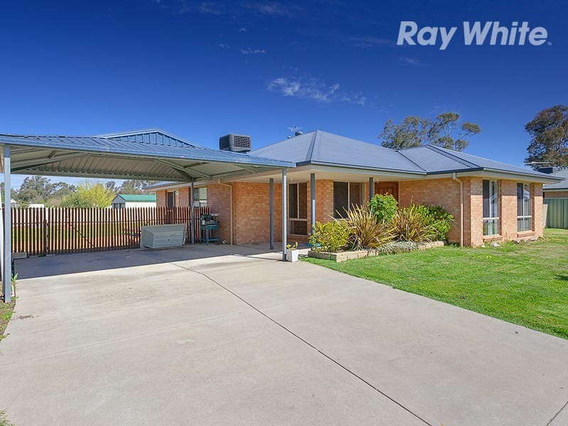 85 Adams Street, Jindera NSW 2642