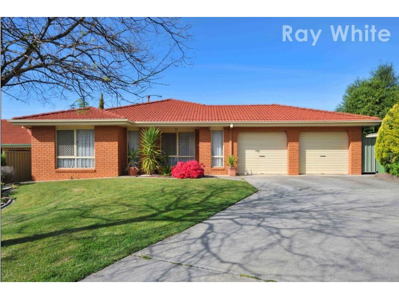 7 Howard Place, Norris Park, Lavington NSW 2641