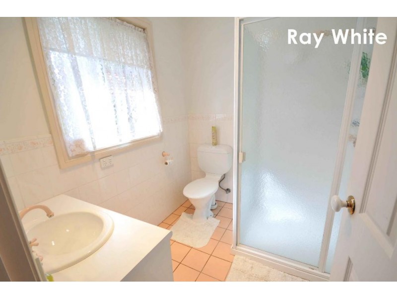 7 Howard Place, Norris Park, Lavington NSW 2641