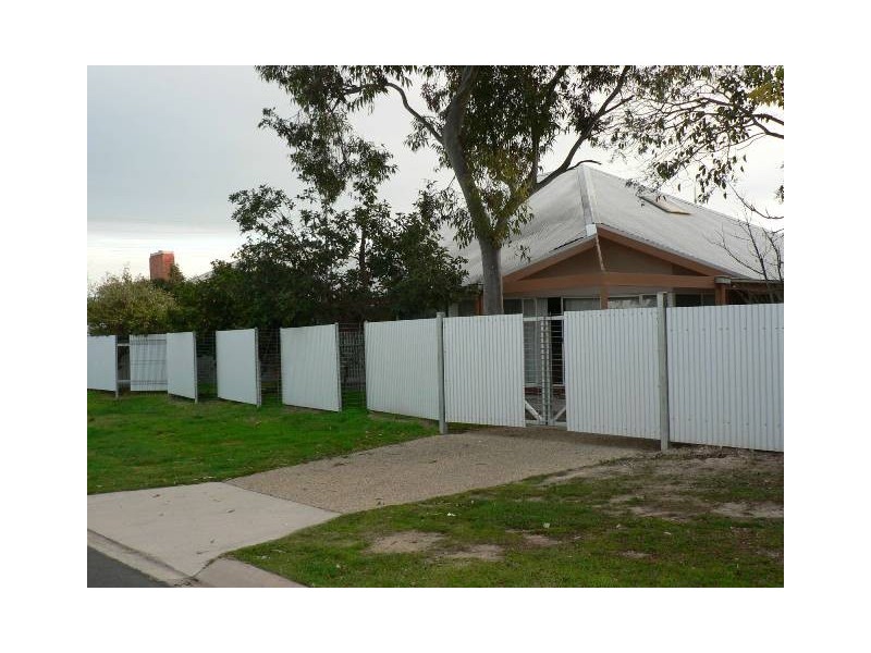 3 Buna Street, North Albury NSW 2640