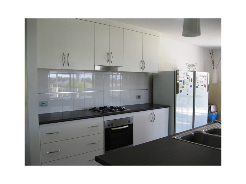 19 Redbox Drive, Thurgoona NSW 2640