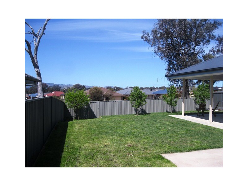 19 Redbox Drive, Thurgoona NSW 2640