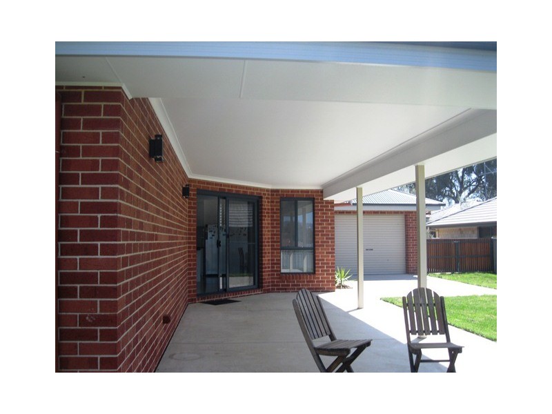 19 Redbox Drive, Thurgoona NSW 2640