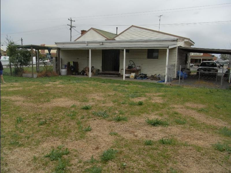 2/52-54 Hawkins Street, Howlong NSW 2643