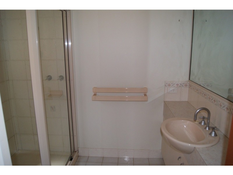 15 Orchard Way Hamilton Valley, Lavington NSW 2641