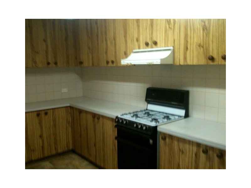 21 Neptune Drive, Lavington NSW 2641