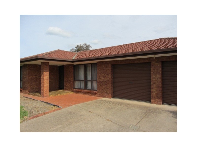 21 Neptune Drive, Lavington NSW 2641