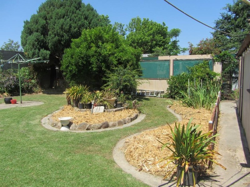 530 Margaret Place, Lavington NSW 2641