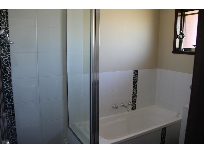 6/698 Lavis Street, East Albury NSW 2640