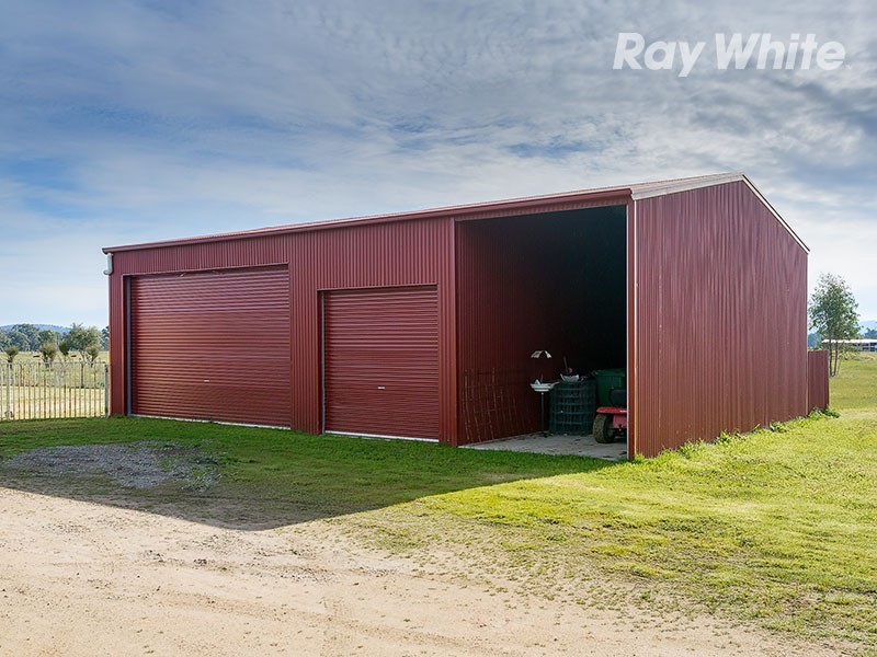 11 Sullivans Drive, Jindera NSW 2642