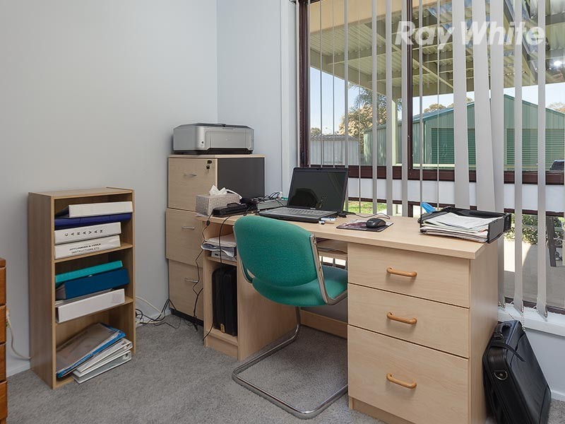 83 Pell Street, Howlong NSW 2643