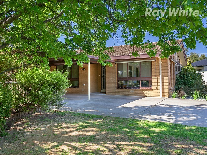83 Pell Street, Howlong NSW 2643