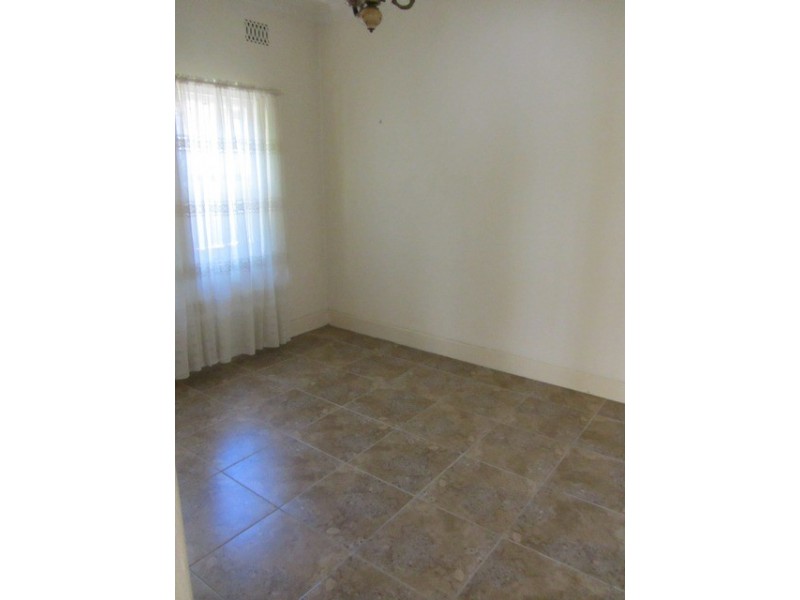 494 Schubach Street, East Albury NSW 2640