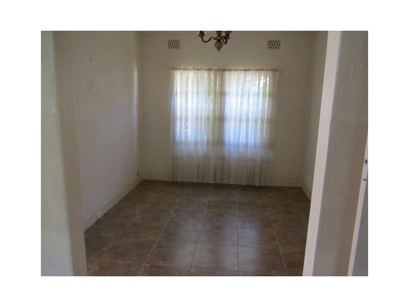 494 Schubach Street, East Albury NSW 2640