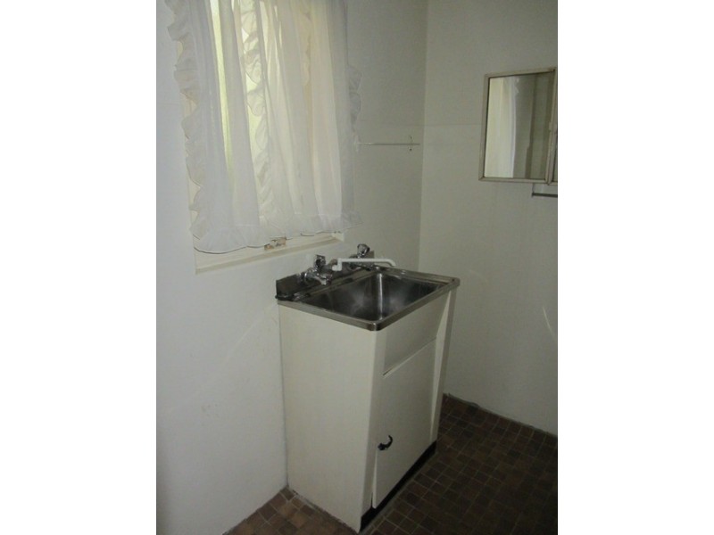 494 Schubach Street, East Albury NSW 2640