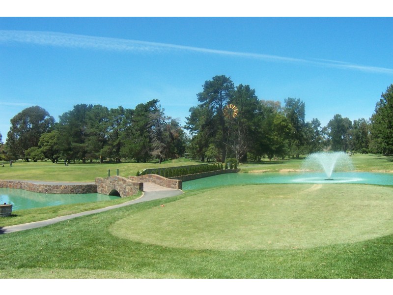 Lot 1/11/12 Golf Club Drv, Read St, Howlong NSW 2643