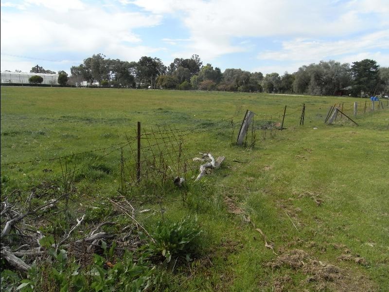 Lot 1/11/12 Golf Club Drv, Read St, Howlong NSW 2643