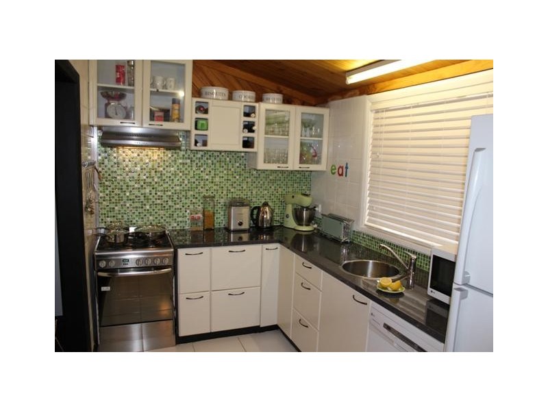 433 Bevan Street, Lavington NSW 2641