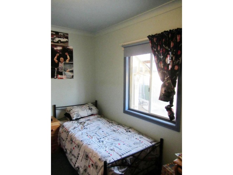 442 Hall Avenue, Lavington NSW 2641