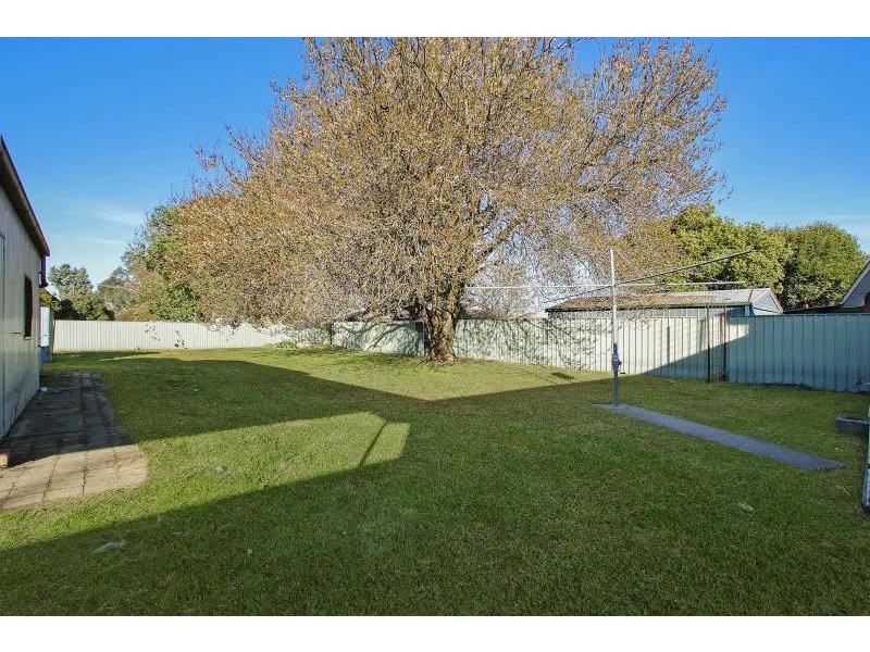 324 Sutherland Street, Lavington NSW 2641