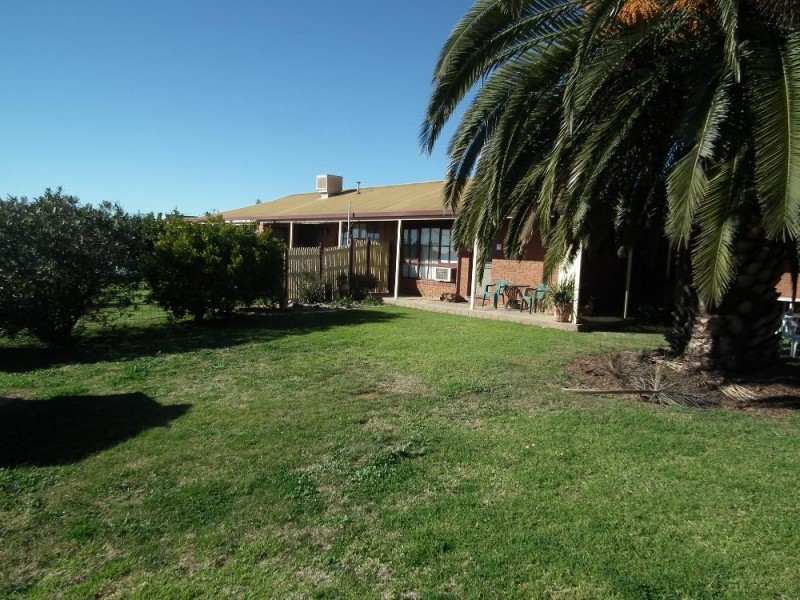 15 Murray Valley Highway, Rutherglen VIC 3685